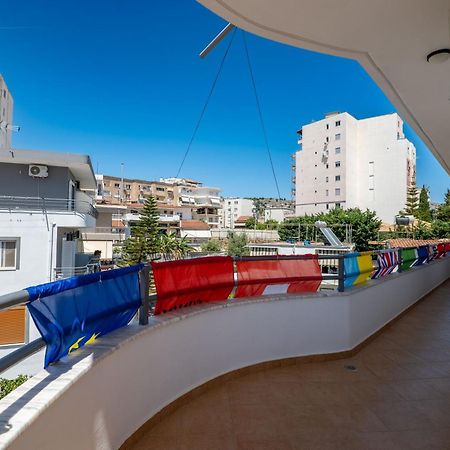 Hoteleks Inn & Suites Sarandë Exterior foto